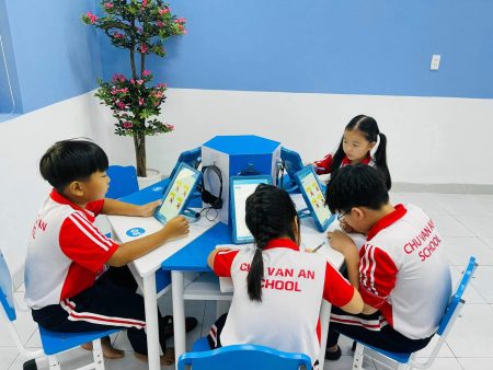lớp học chuyển đổi số Nexta trường Chu Văn An